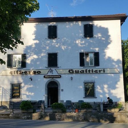 Albergo Ristorante Gualtieri Barberino di Mugello Exterior foto