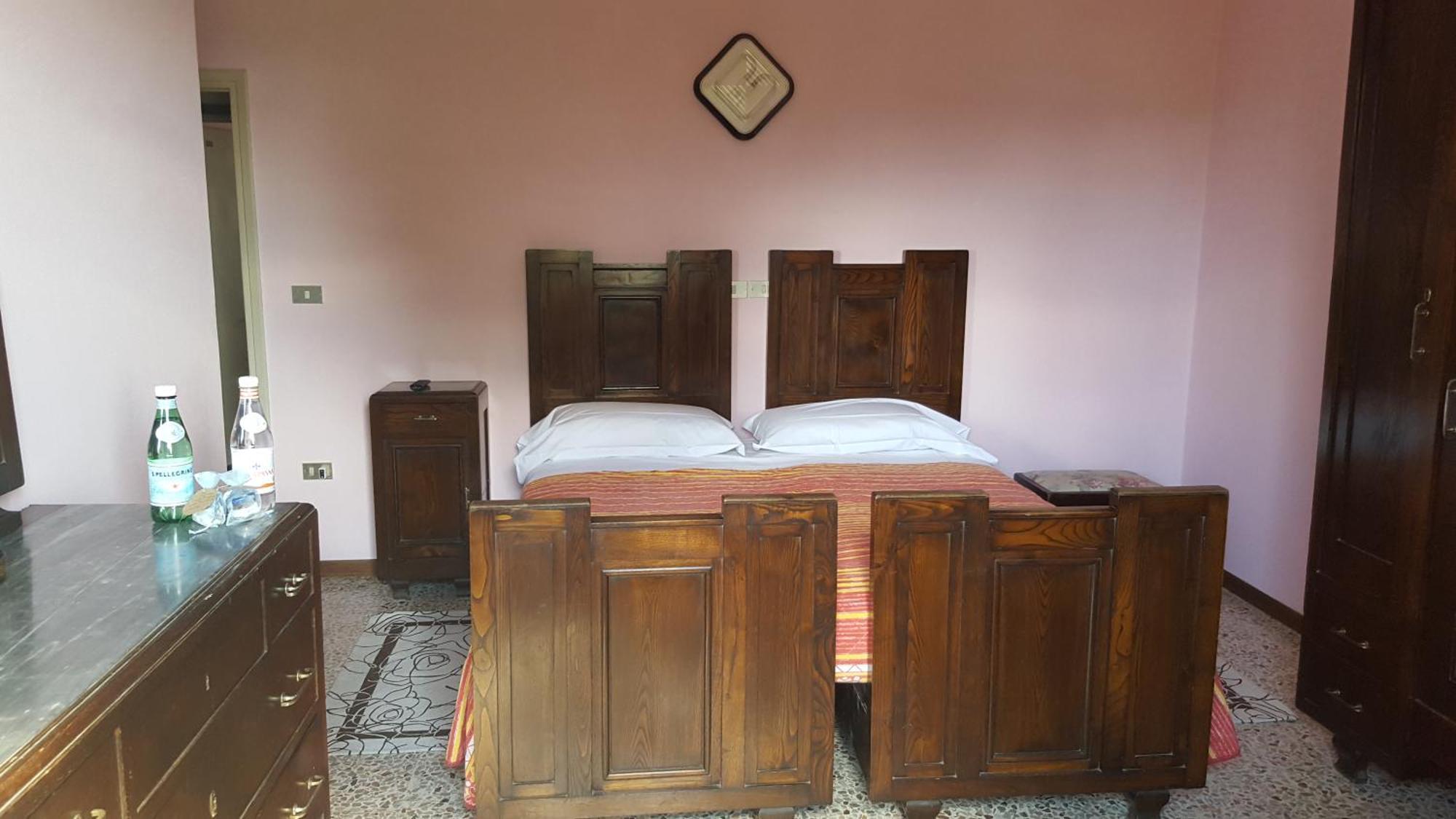 Albergo Ristorante Gualtieri Barberino di Mugello Zimmer foto