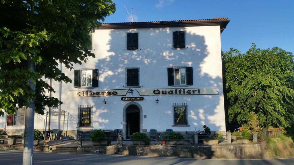 Albergo Ristorante Gualtieri Barberino di Mugello Exterior foto